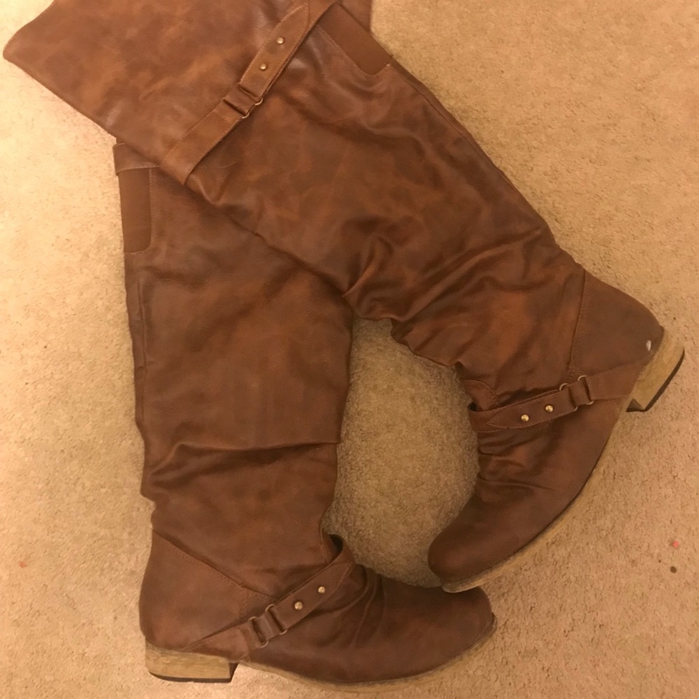 Carlos Santana Brown over the knee boots